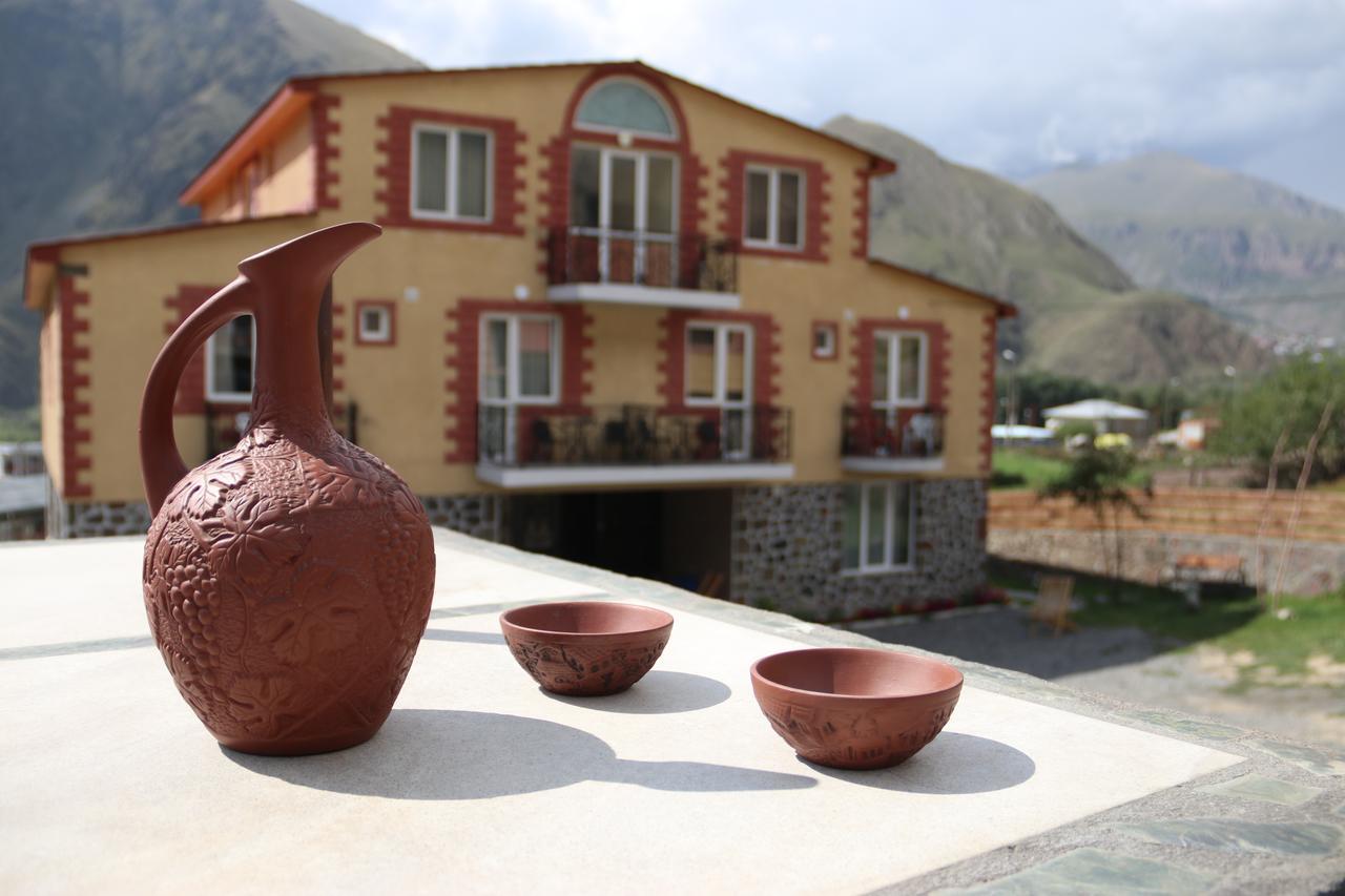 Tower Hotel Kazbegi Exterior foto
